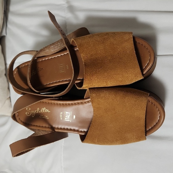 Forward Wedge by Seychelles - Picture 3 of 10